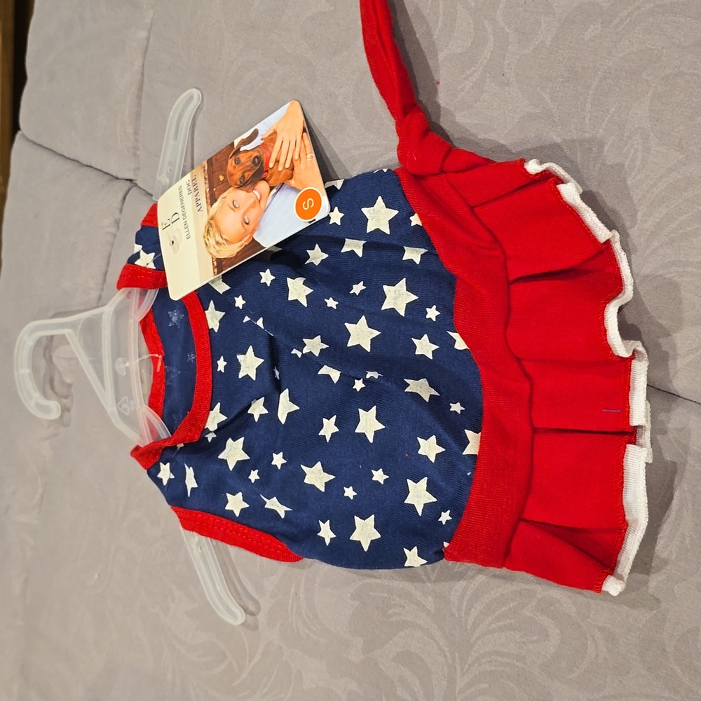 ❤️10/$16 new Ellen DeGeneres dog dress
